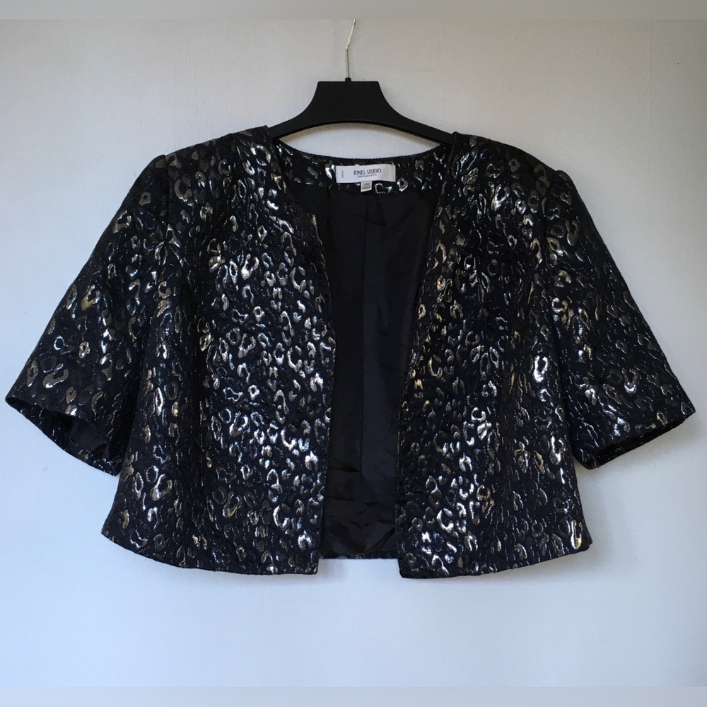 Jones Studio Silver Metallic On Black Evening Crop Jacket Elbow Length Sleeve